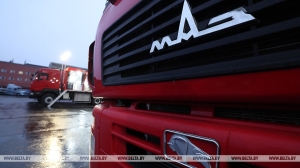 Лукашенко сегодня посещает Минский автозавод