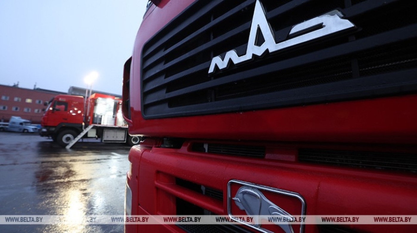 Лукашенко сегодня посещает Минский автозавод