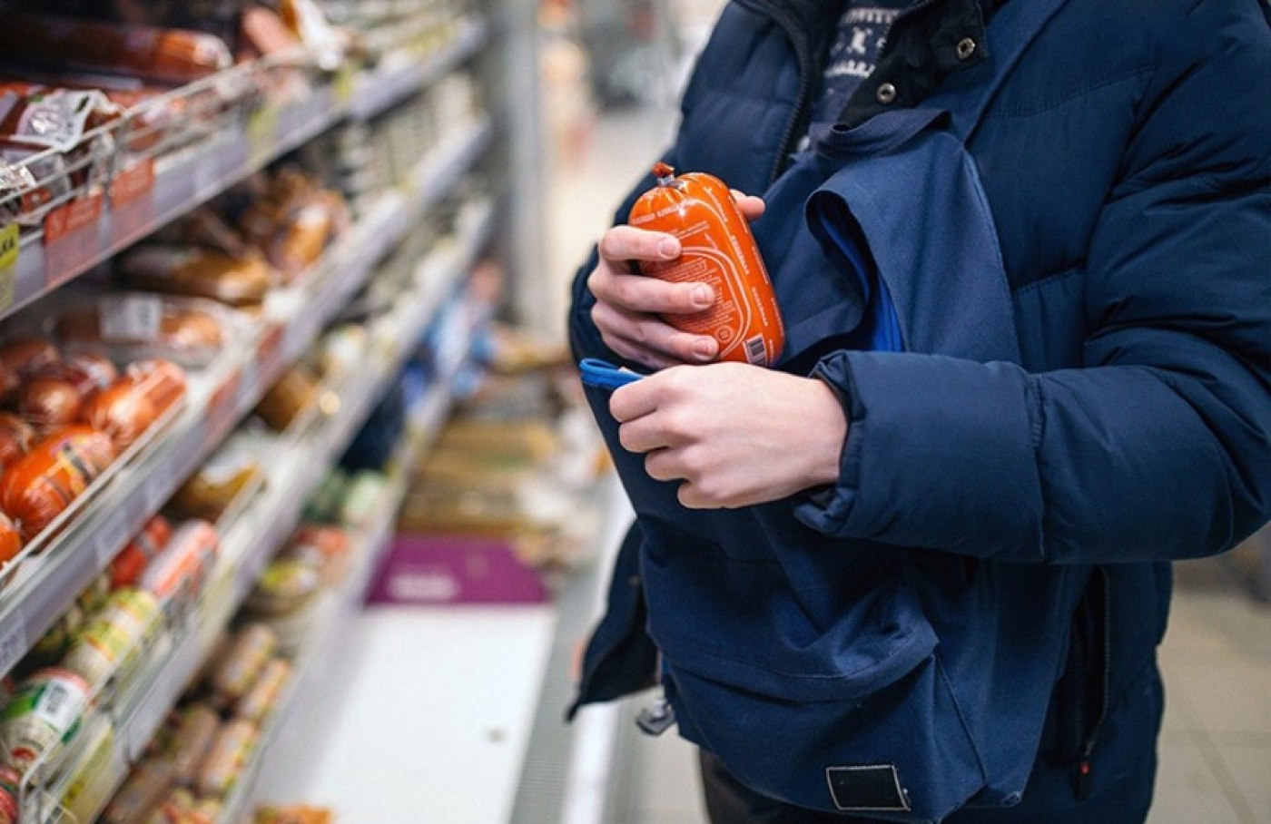 Вопрос – участковому. Ответственность за мелкое хищение и грабеж