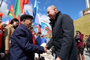 Ветеран Филипп Карлов: "Нам повезло с Батькой"