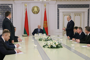 Местная вертикаль, назначения в министерствах и дипломаты. Полный перечень кадровых решений Лукашенко