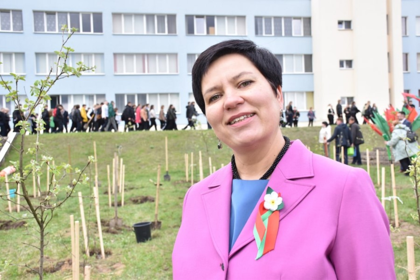 Сегодня День рождения отмечает Алла Дудко, директор ГУО "Средняя школа № 3"