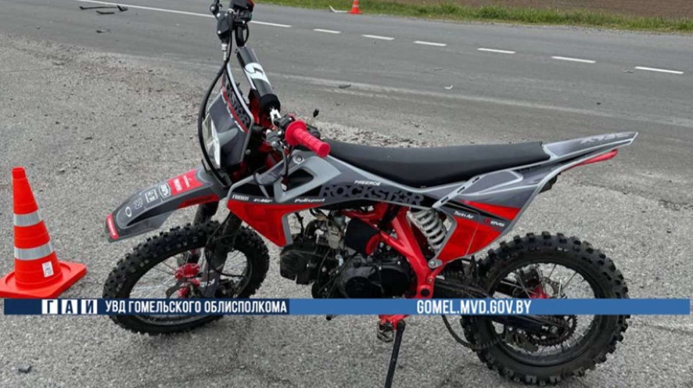 В Мозырском районе 12-летний подросток на мотоцикле въехал в авто, пострадал 13-летний пассажир