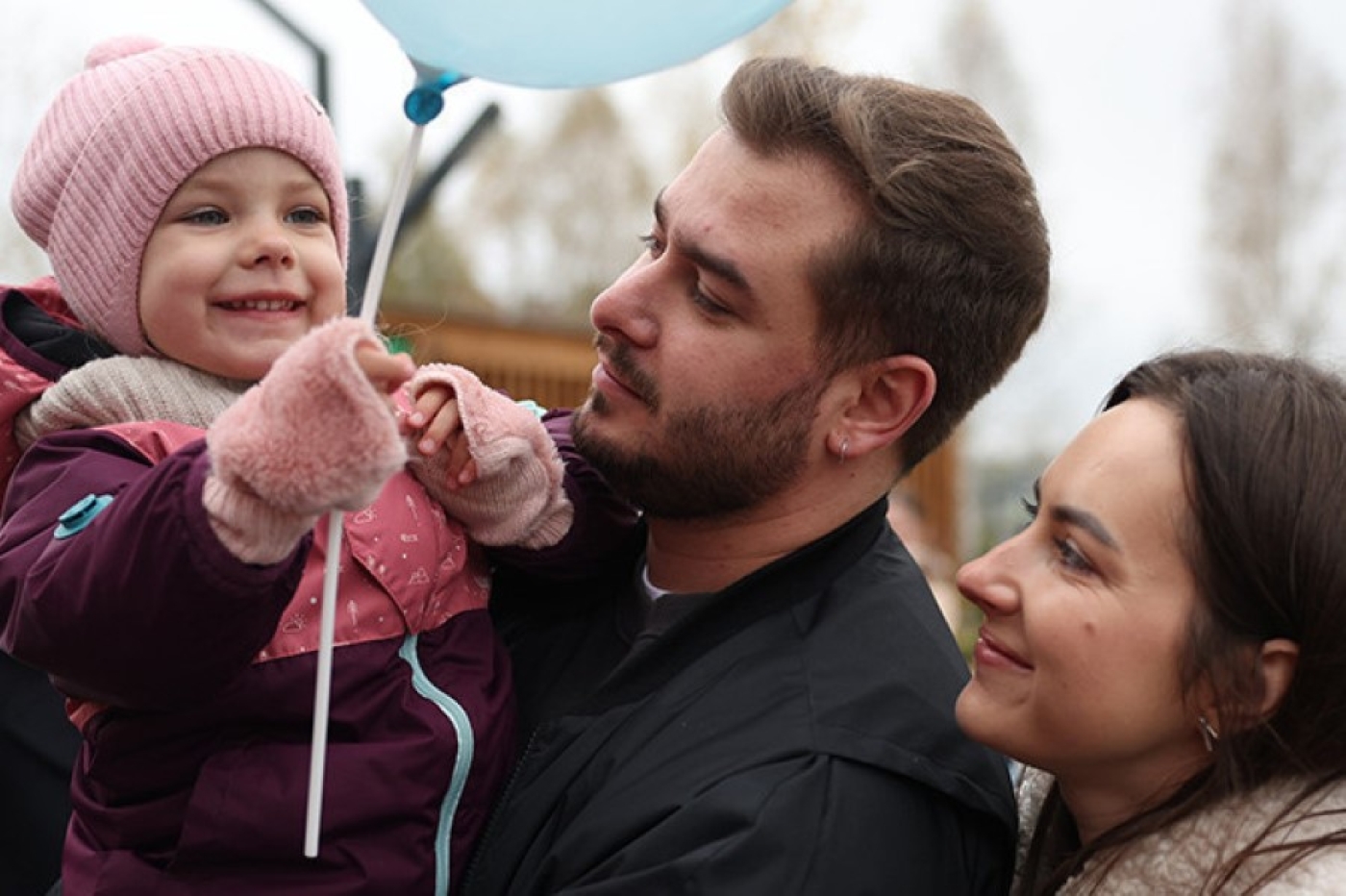 Об увеличении государственной поддержки семей с детьми до трех лет рассказали в Минтруда