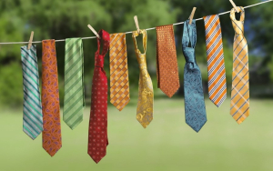 Выставка галстуков и платков откроется в центре ремесел