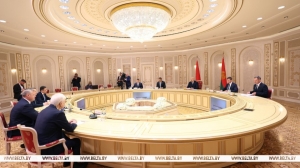 Лукашенко: Беларусь готова нарастить поставки в Астраханскую область, чтобы сбалансировать торговое сальдо