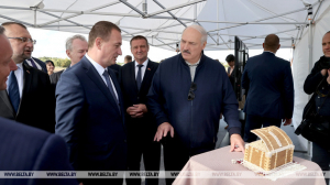 Лукашенко в Крупском районе: тема сегодняшнего нашего урока - дальнейшая модернизация сельского хозяйства
