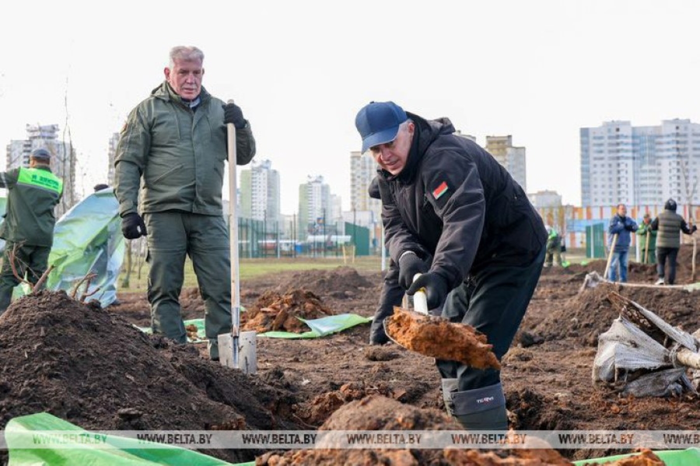 Сергеенко: уходящая в глубь истории традиция субботников прижилась и с каждым годом ширится