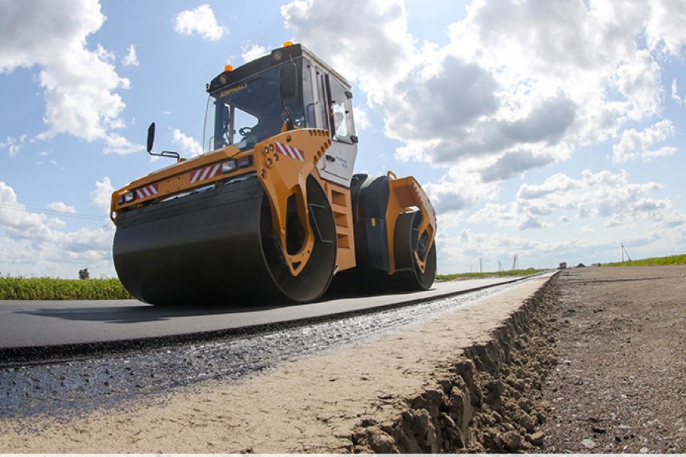 В Беларуси увеличат объемы ремонта дорог. Какие участки планируется обновить за пятилетку?