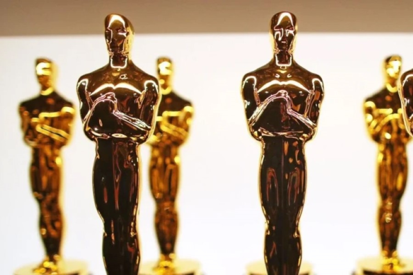 Обладателей "Оскара-2026" назвали в Лос-Анджелесе, одна из картин победила сразу в шести номинациях