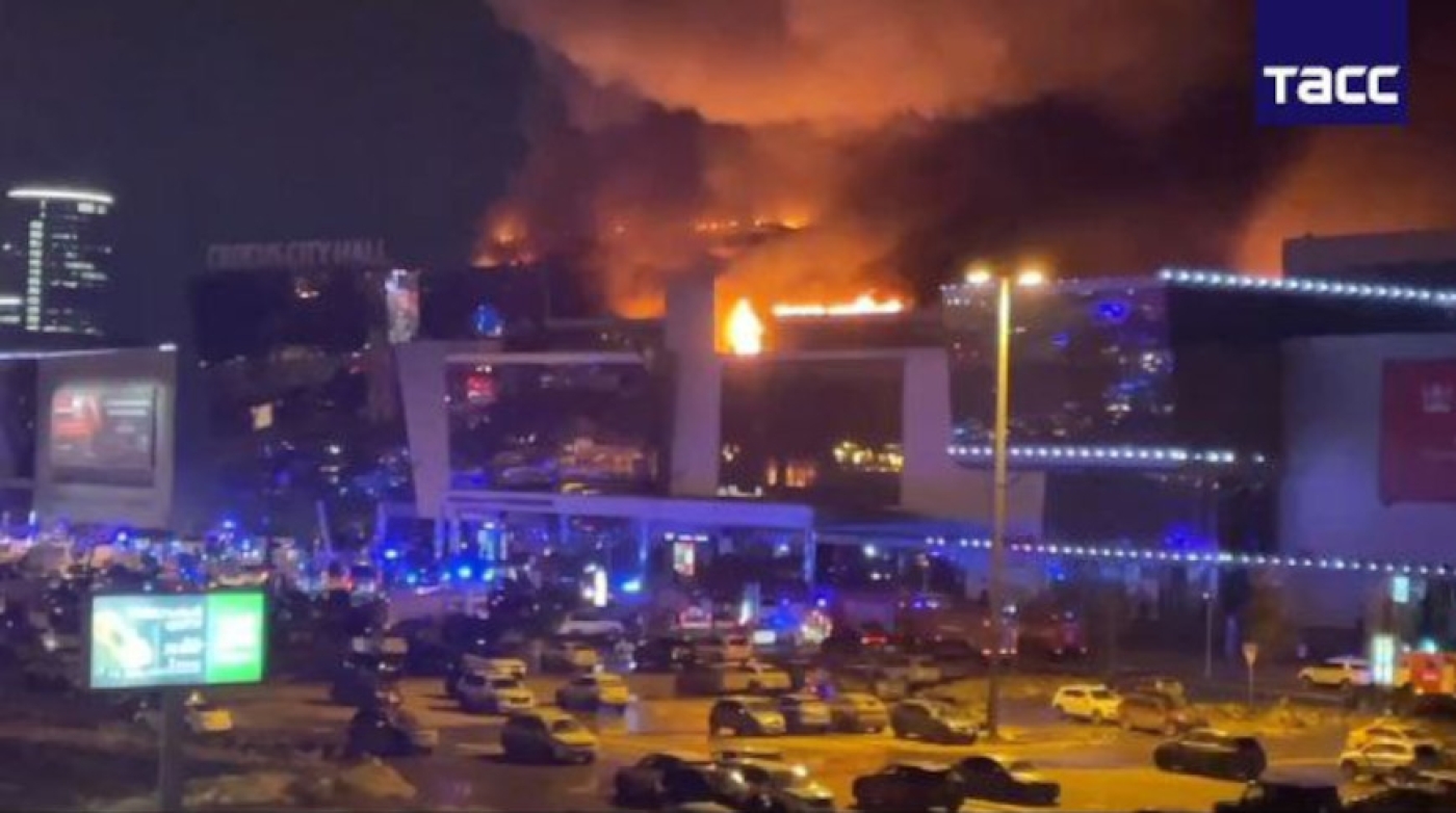 Источник 112: до 140 человек пострадали при теракте в "Крокус Сити Холл"