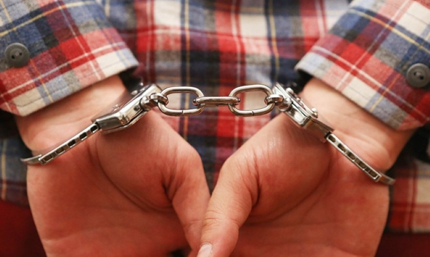 Вскрыл сейф магазина и инфокиоск. В Борисове задержали серийного вора