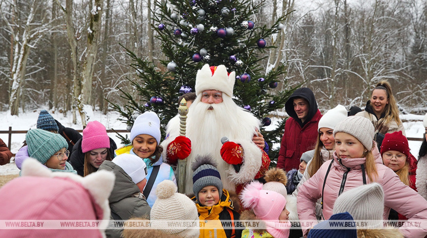 В поместье Деда Мороза в Национальном парке &quot;Беловежская пуща&quot; стартовал зимний туристический сезон