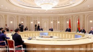 &quot;Есть хорошие наработки&quot;. Лукашенко предложил Мурманской области перейти к новому этапу сотрудничества