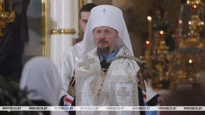 "Чтобы всякий день был освящен милостью Божией". Митрополит Вениамин поздравил православных христиан с Рождеством