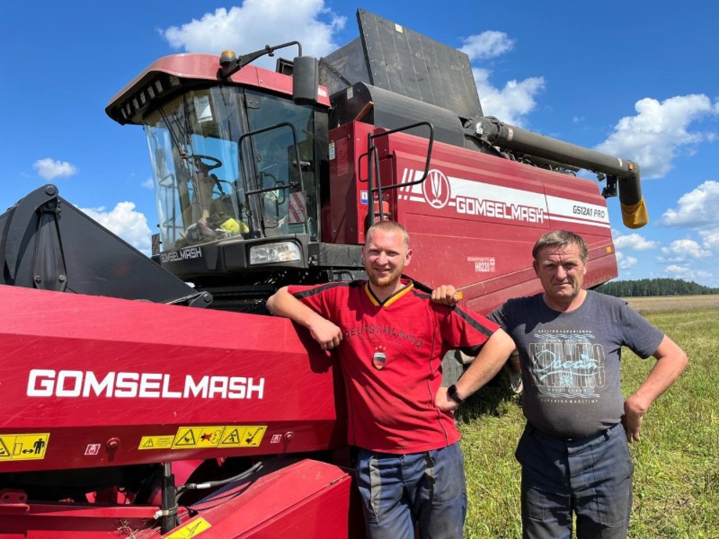 В ООО «Ома» убирают рапс