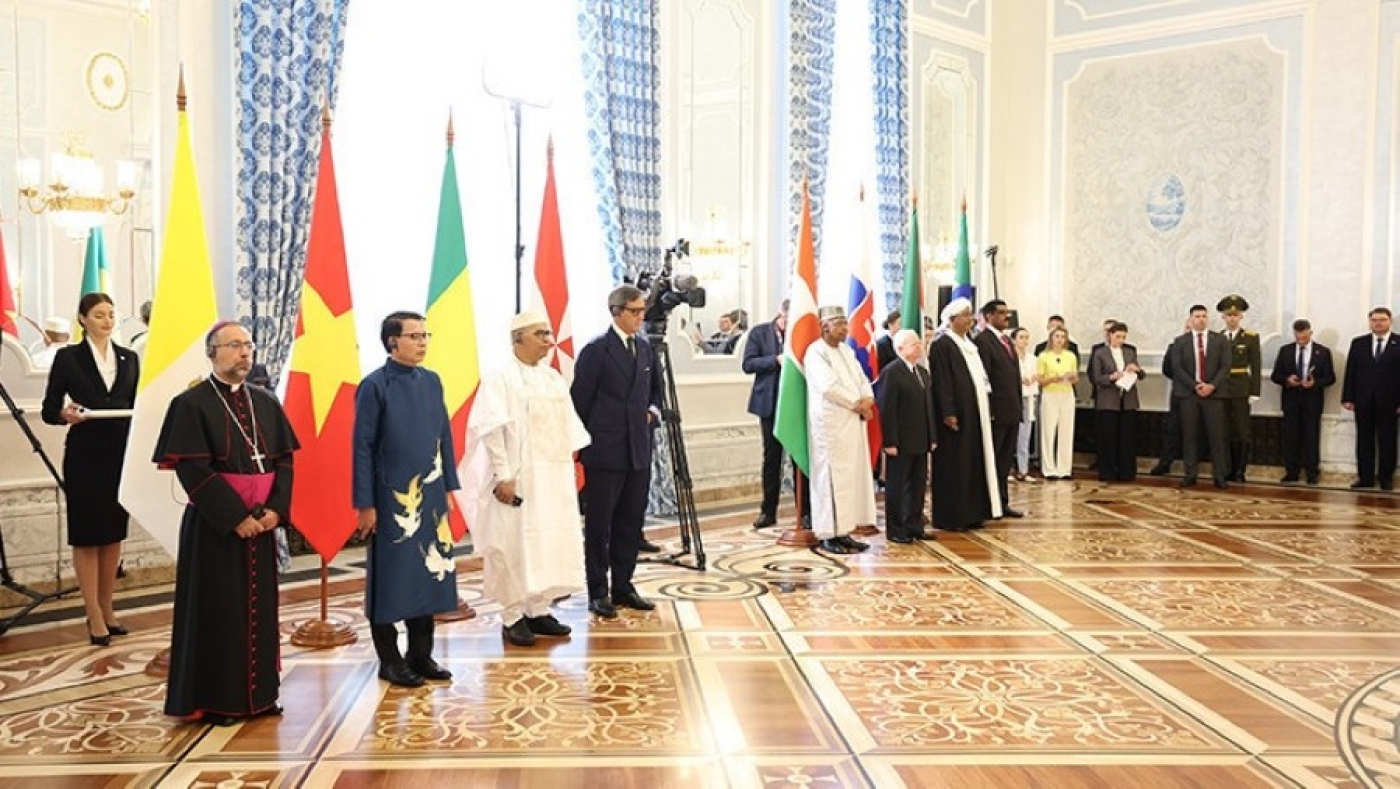 Лукашенко принял верительные грамоты послов зарубежных стран