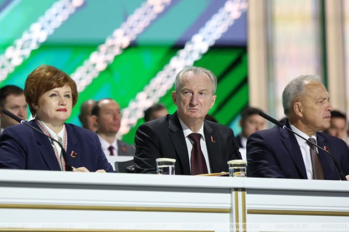 Зарплаты, жилье, инвестиции. Чего Беларусь достигла за пять лет