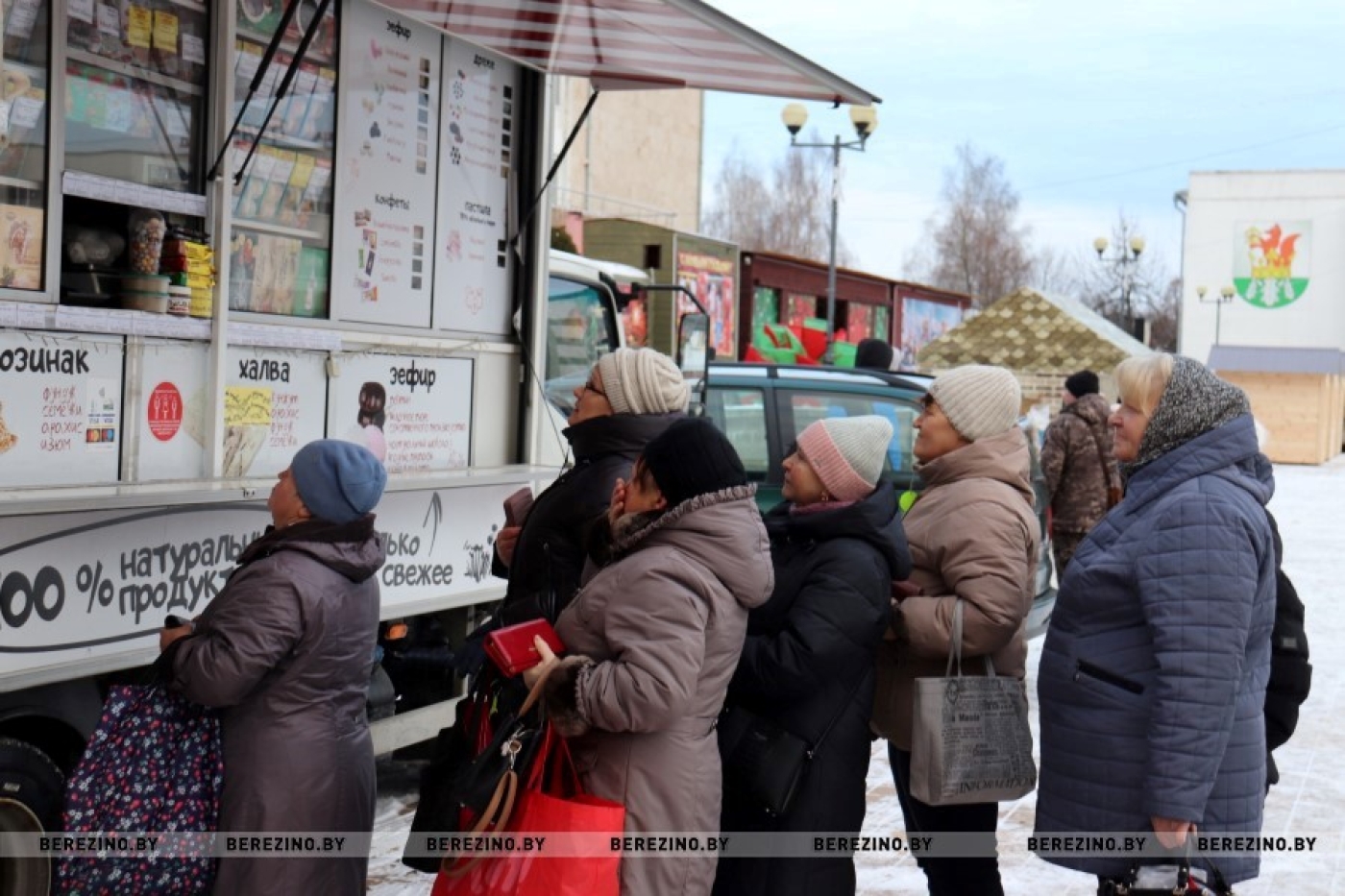 В Березино стартовали новогодние ярмарки