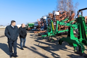 Депутат Юрий Корсик совершил рабочий визит в агрогородок Поплавы