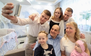 Фоточелленджи, фестивали и консультации. Что пройдет в Беларуси ко Дню семьи, рассказали в Минтруда