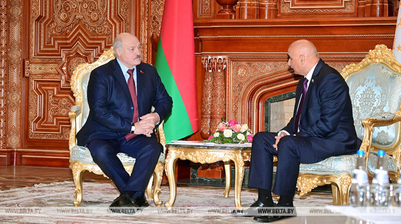 Таджики в белоруссии. Лукашенко и Рахмон. Лукашенко в Таджикистане.