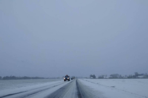 Снегопад не застал врасплох дорожные службы Минщины