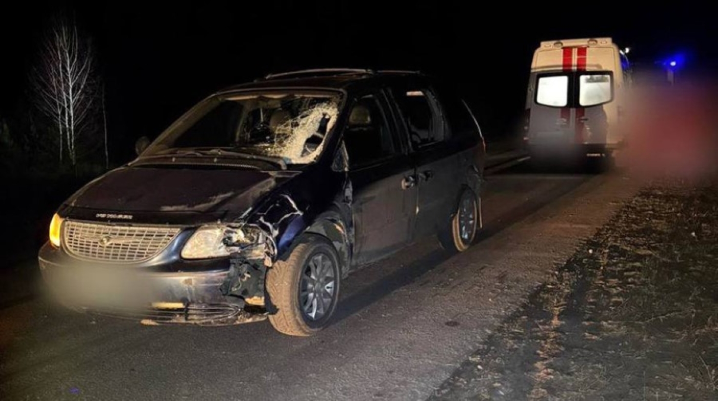 В Ивановском районе под колесами легковушки погиб 17-летний парень