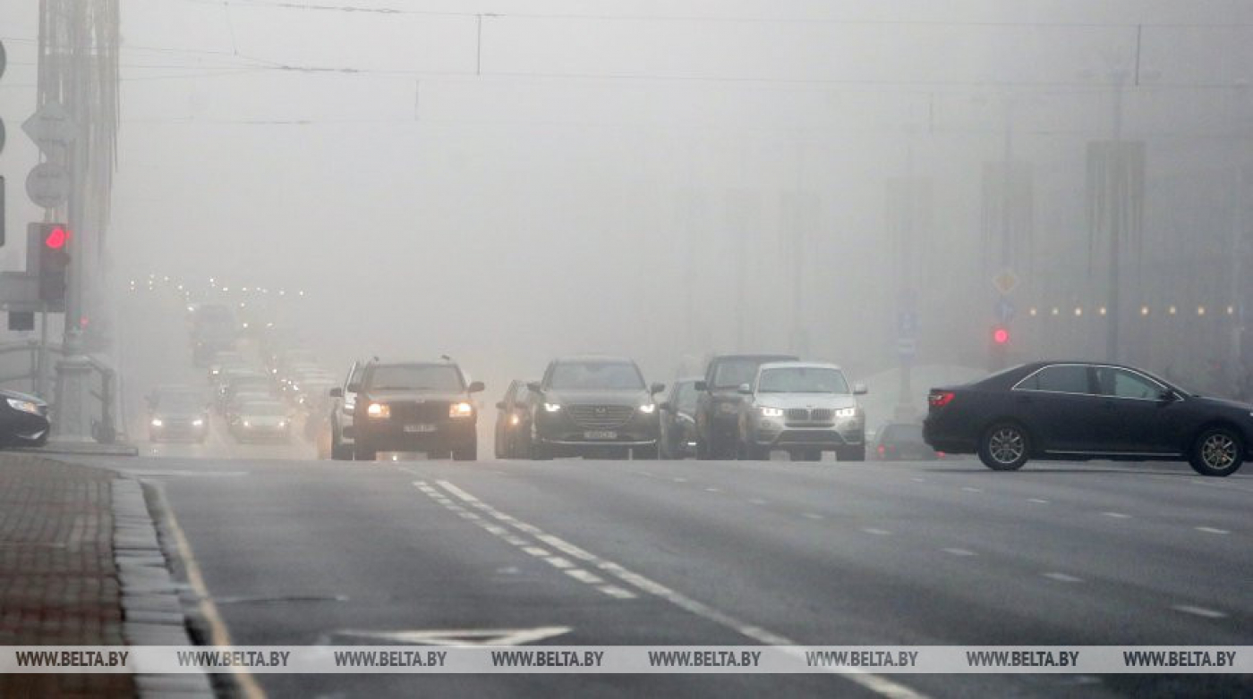 МВД призывает водителей быть предельно внимательными в сложных погодных условиях