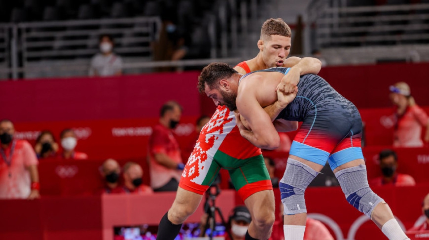 Одиннадцать белорусских борцов выступят на мировом квалификационном турнире к Играм-2024