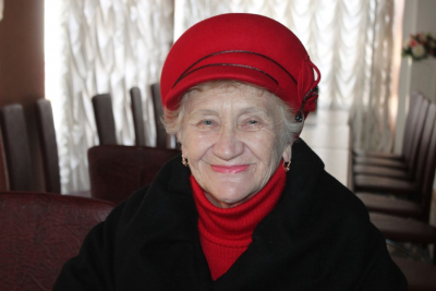 Маці, бабуля і педагог