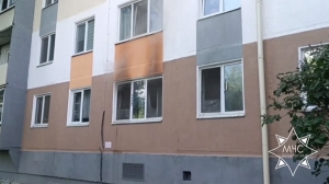 Работники МЧС спасли пенсионера при пожаре в Бобруйске